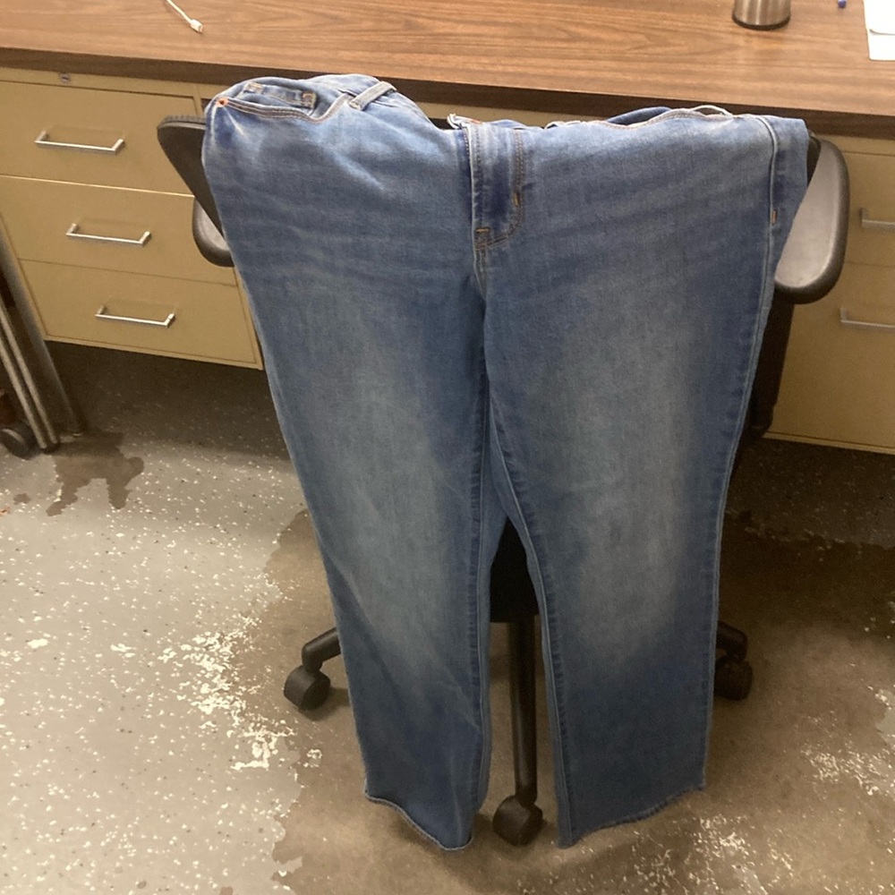 Size 8 old navy jeans